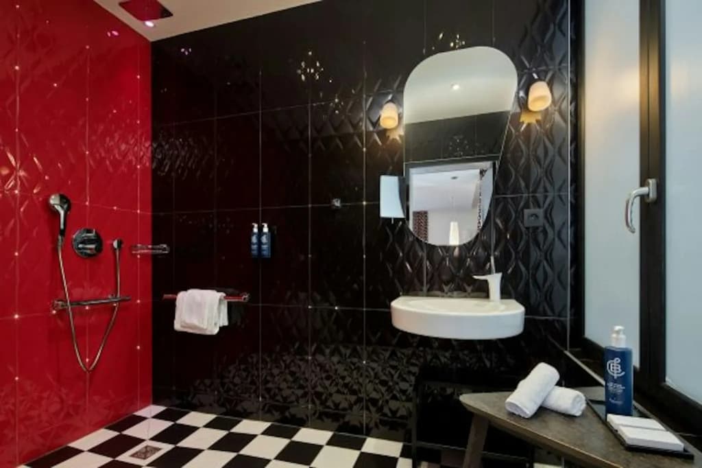 Platine Hotel - Miniature 7