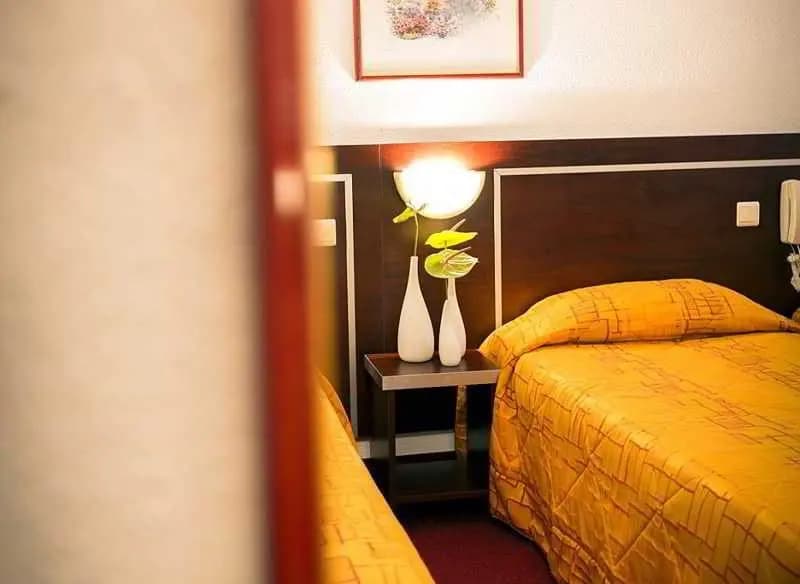 America Hotel Lourdes - Miniature 6