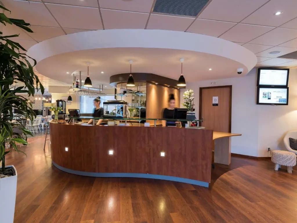 Novotel Suites Rouen Normandie - Photo 2