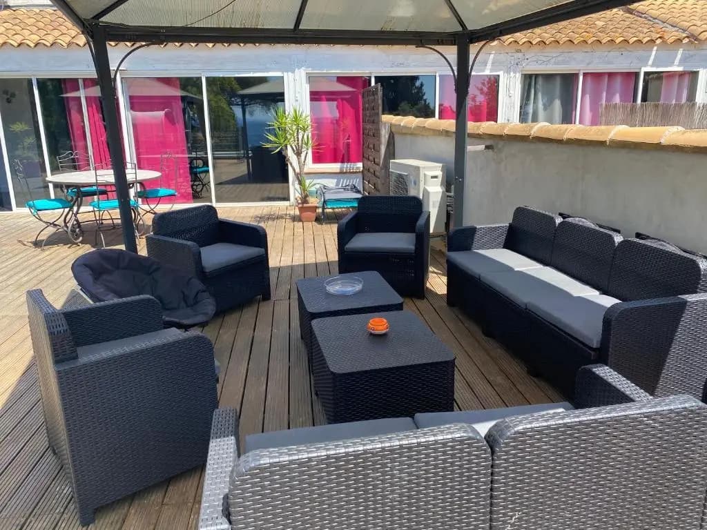 Cavaliere Apt 125M2 Piscine - Miniature 6