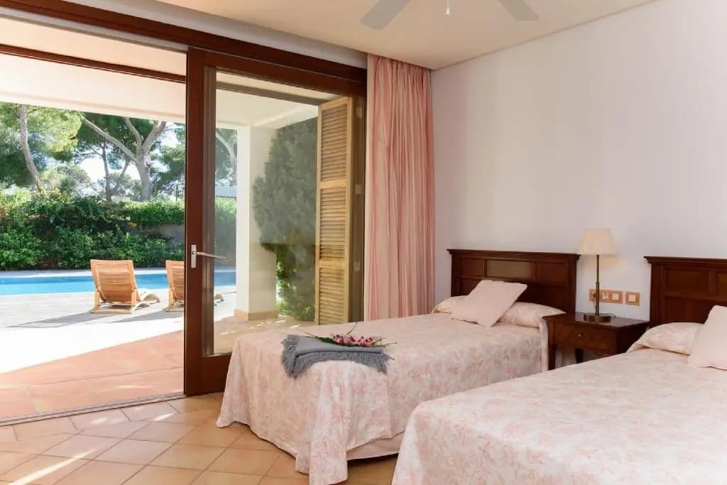 Villa-Millie moderne et spacieuse - Photo 1