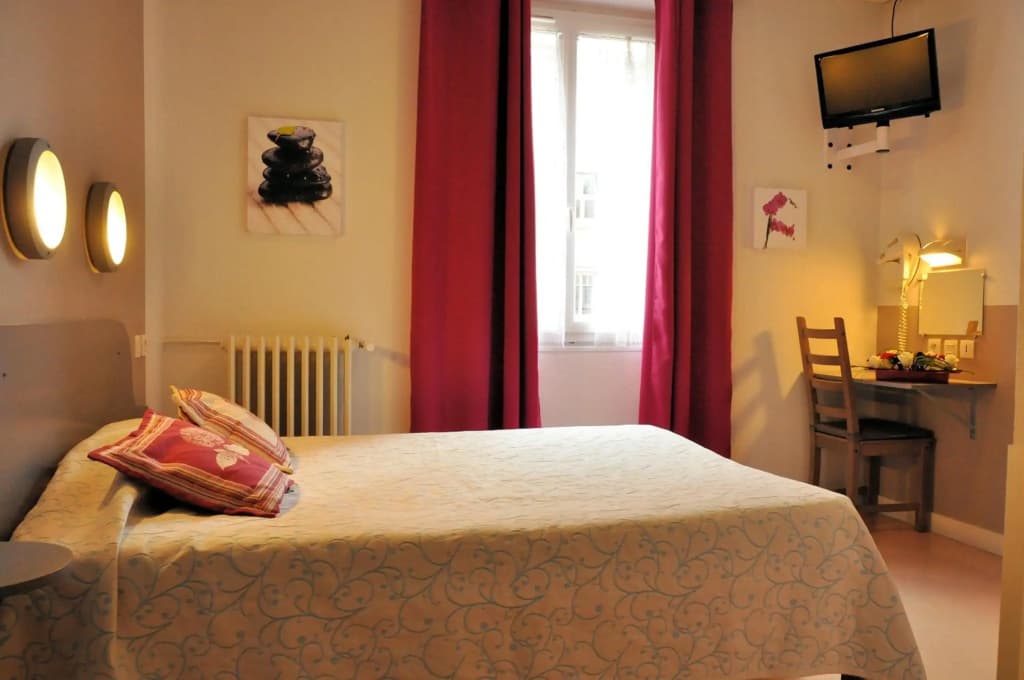 Hôtel Lux - Photo 4