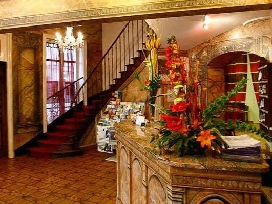 Royal Htel - Photo 2
