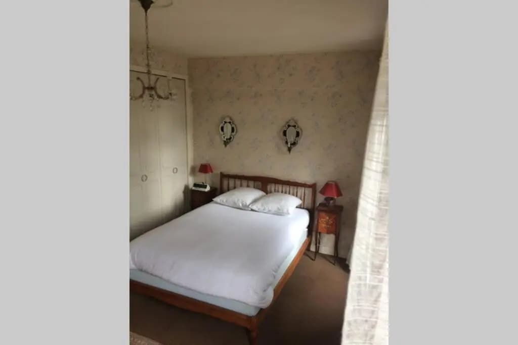 Appartement spacieux 78m2 plein centre, balcon, jusqu’à 6 personnes - Photo 4