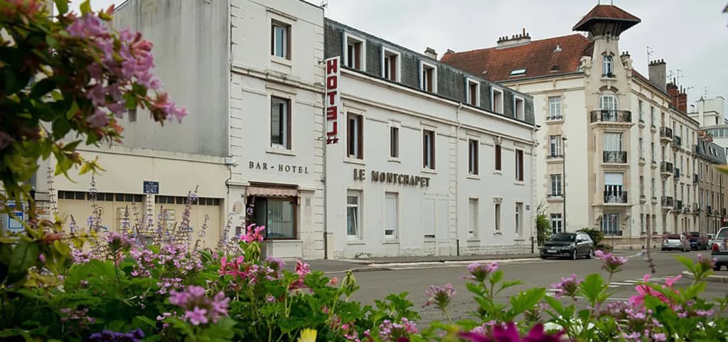 Hotel Montchapet - Photo 1