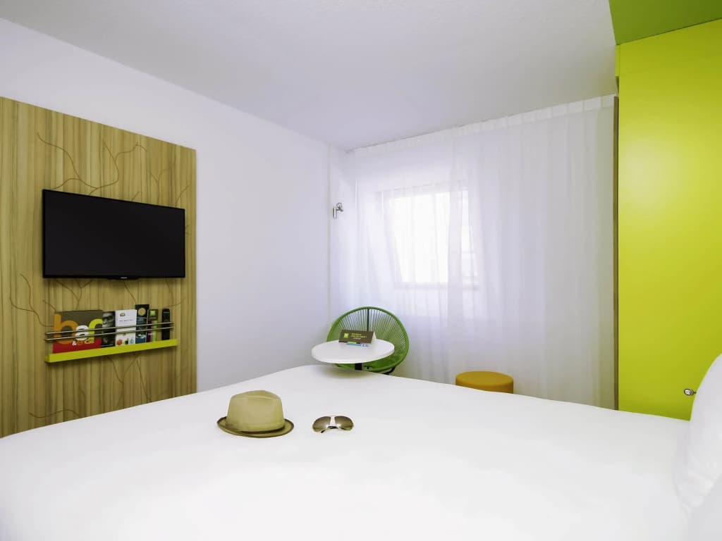 Ibis Styles Toulouse Labège - Photo 2