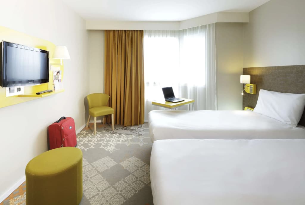 ibis Styles Tours Centre - Photo 2