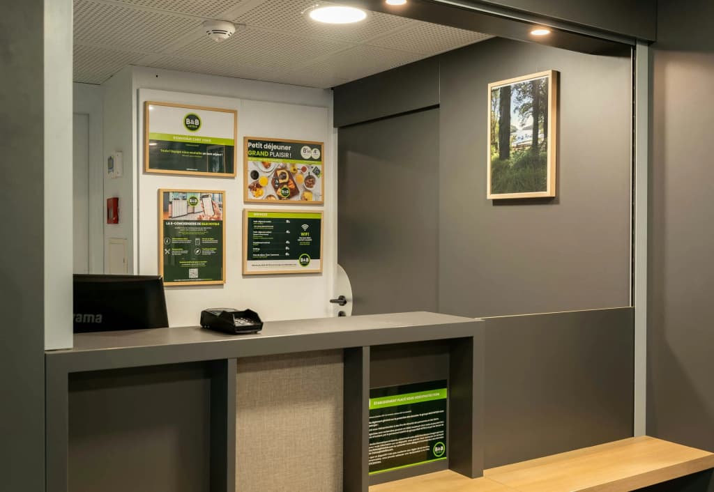 B&B HOTEL Vannes Est Golfe du Morbihan - Photo 2