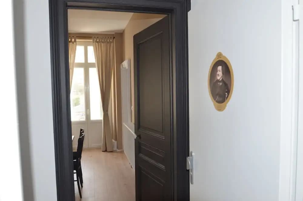 L'Empereur, sa Femme et le petit Prince - Photo 4