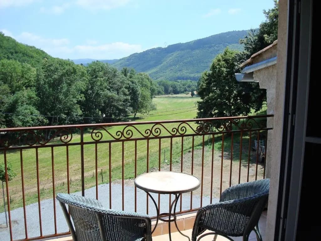 Nabat le Haut, chambre et table d'hotes - Photo 2