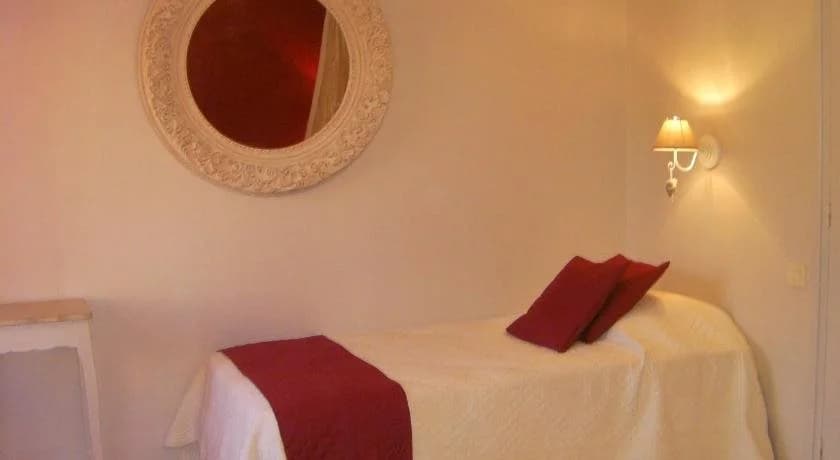 Hotel-Restaurant Le Rouffillac - Miniature 6
