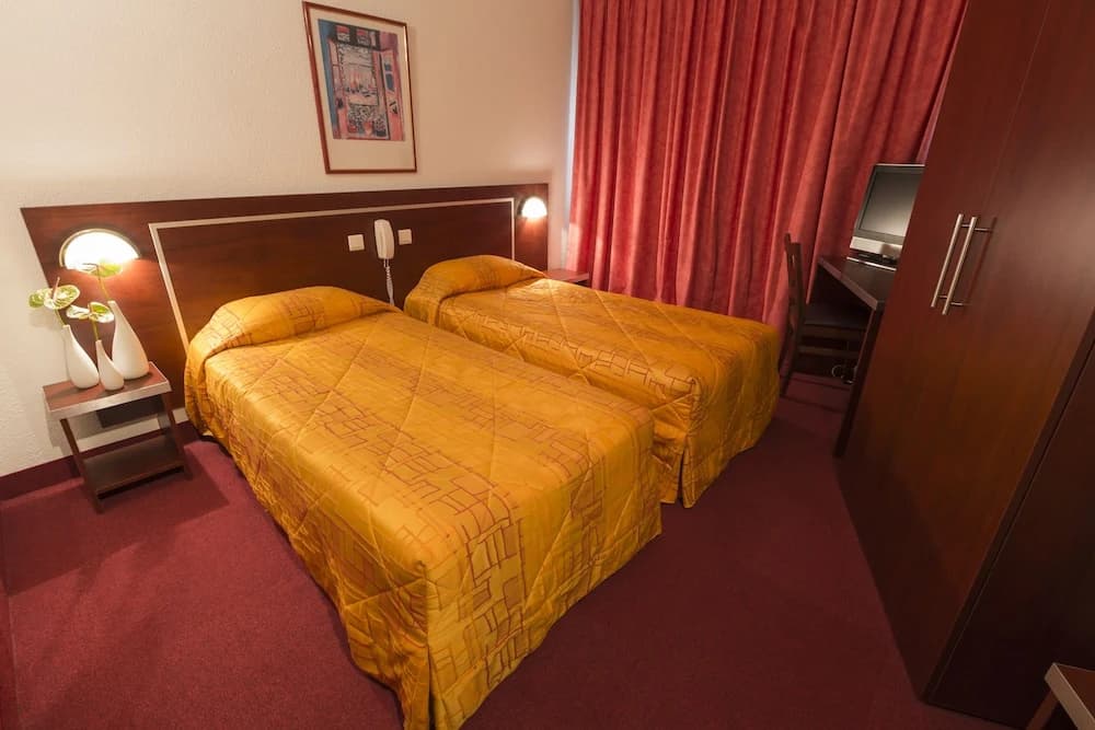 America Hotel Lourdes - Photo 3