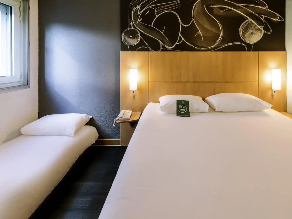 ibis Avignon Centre Gare - Photo 4
