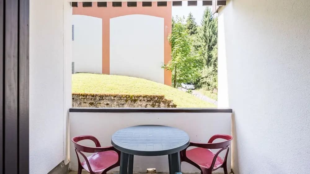 Cosy Apartment in Morillion With Balcony - Miniature 6