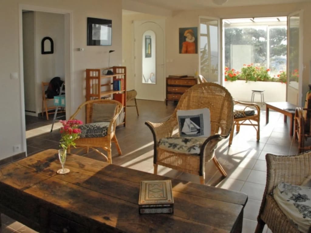 Atmospheric holiday home in Erquy with views - Miniature 7