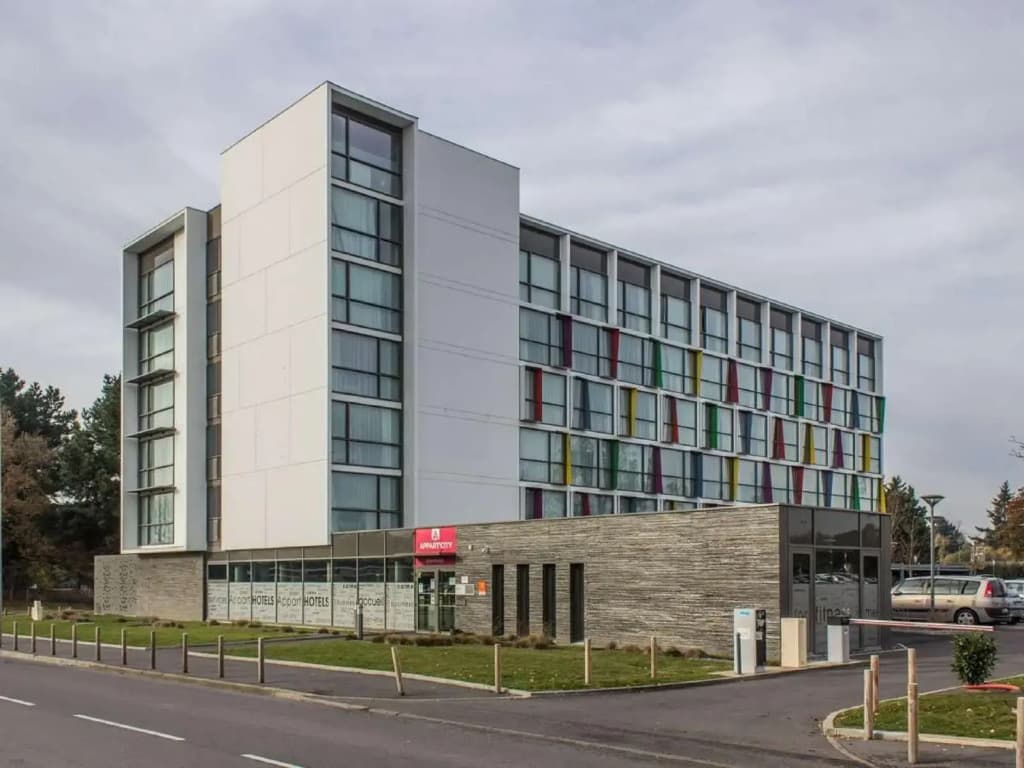 Appart'City Confort Rennes – Cesson Sévigné - Photo 1