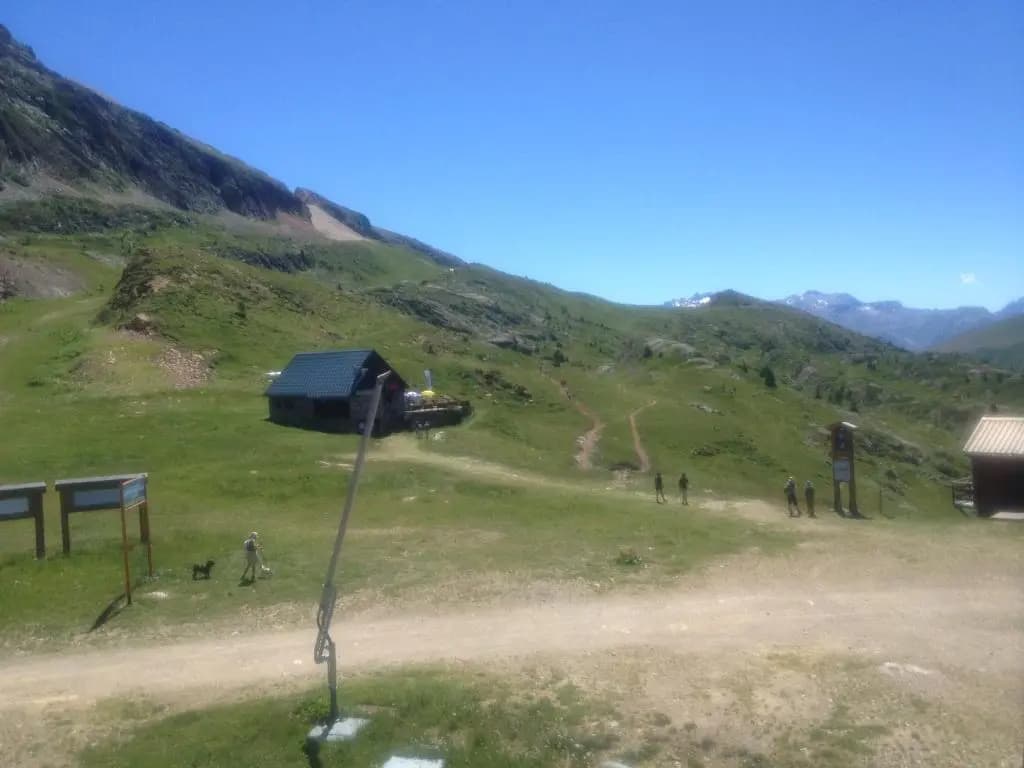 Les Ecureuils Squirrel Lodge - Photo 1
