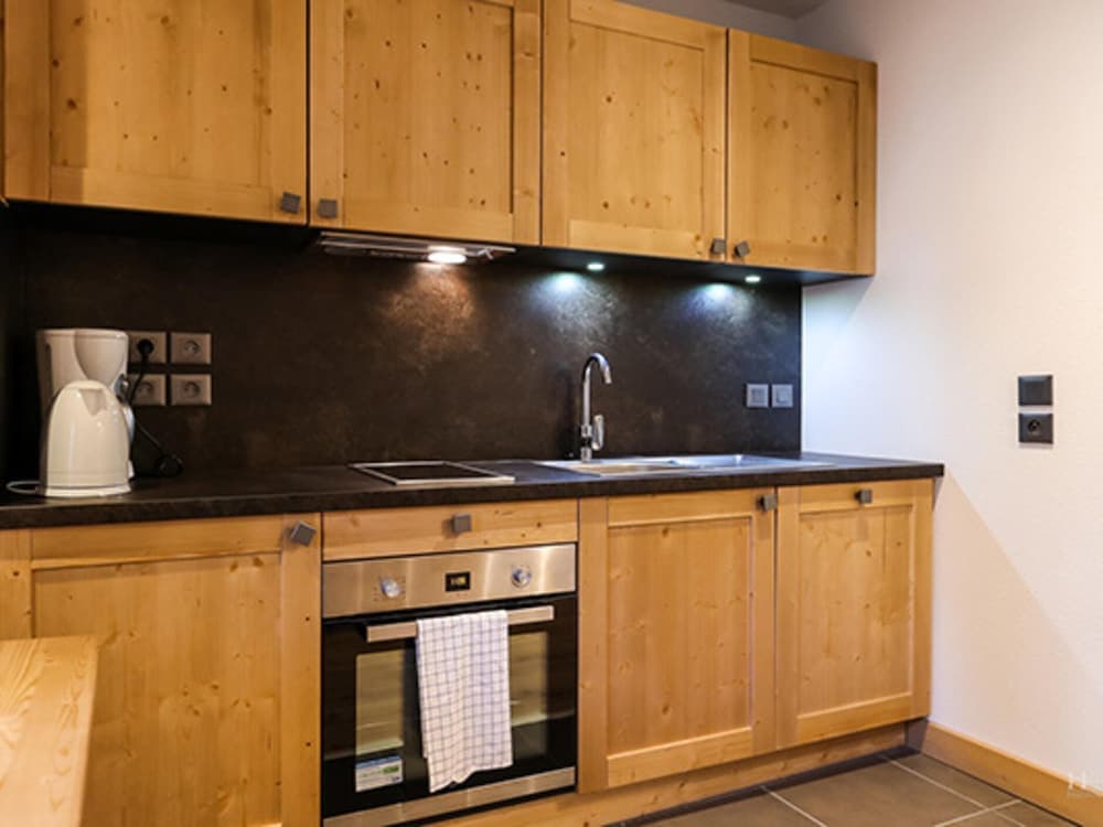 Chalet in Combloux With Mont Blanc Views - Miniature 8