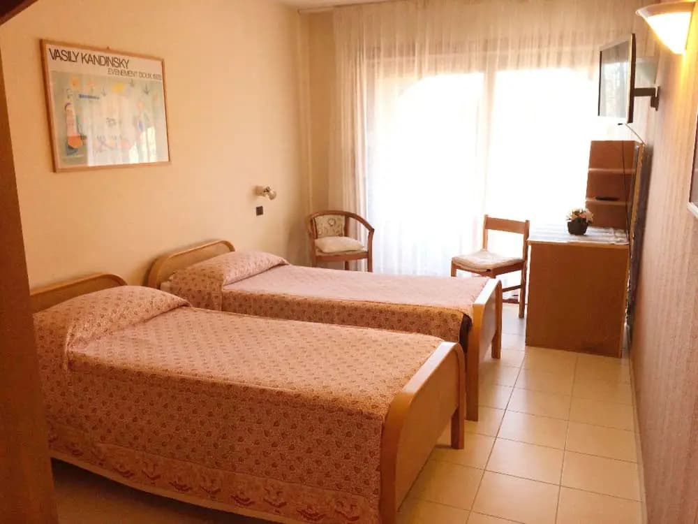 Mas de Vence Hotel & Restaurant - Photo 4