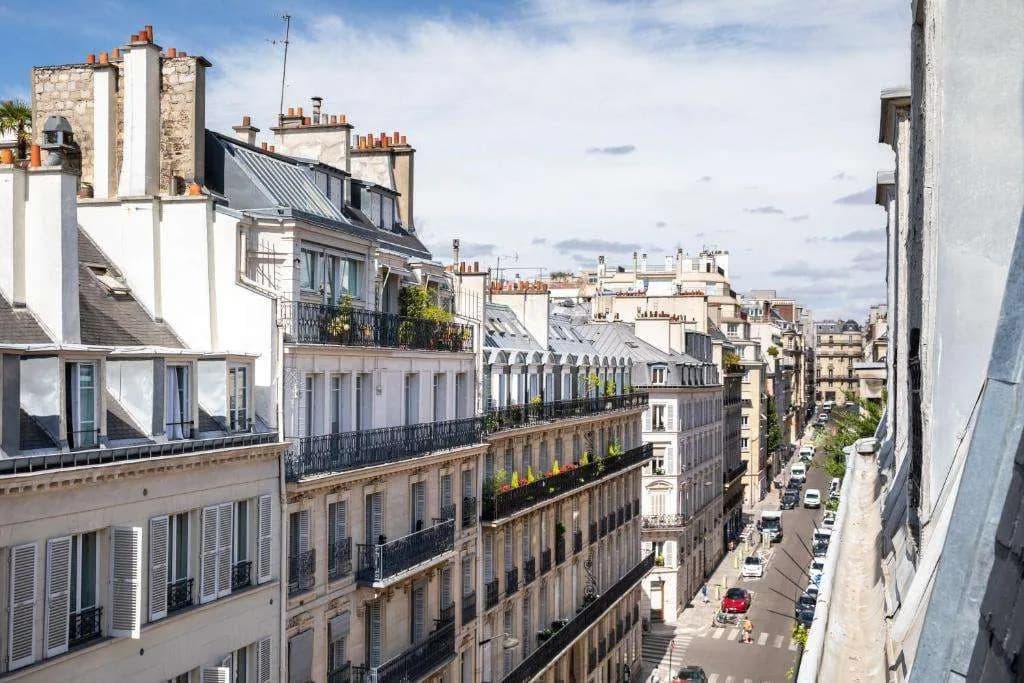 Hotel Des Champs Elysees - Photo 1
