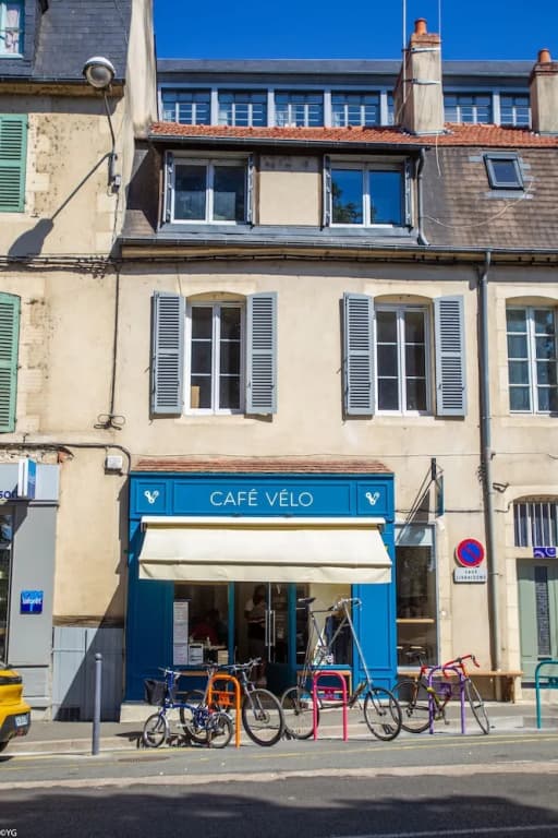 Café Vélo Nevers - Photo 1