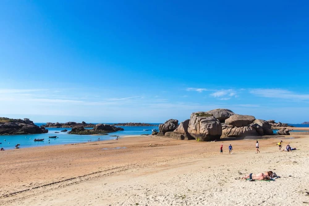 VVF Côte de Granit Rose à Trébeurden - Photo 2