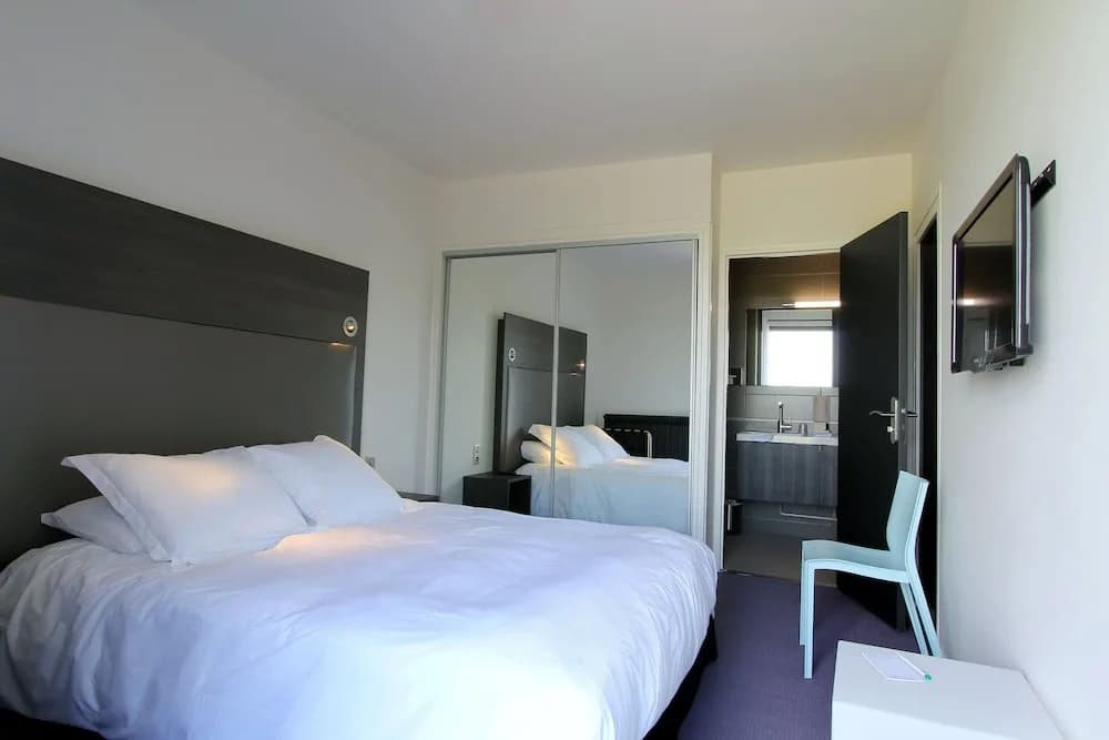 Hotel La Montagne de Brancion - Photo 3