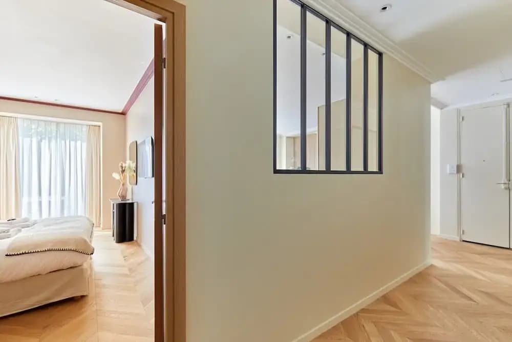 Incredible AC Apartment 3 Bedrooms Center of Paris - Miniature 6