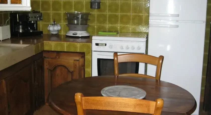 Maison au Paradou - Miniature 7