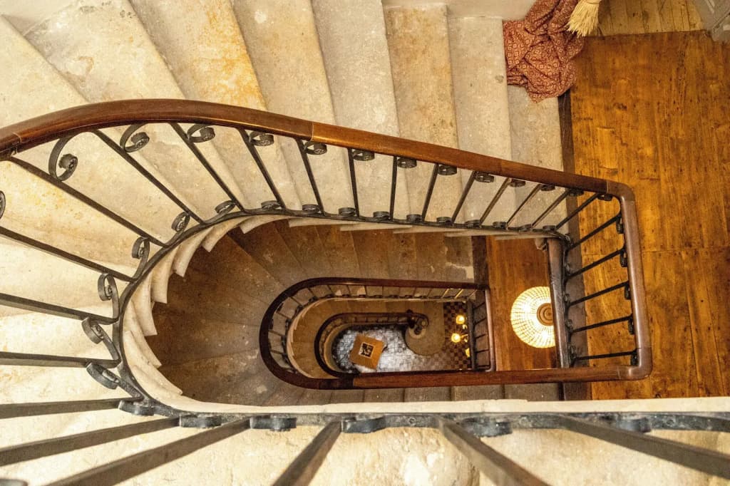 Champagne House - Photo 4