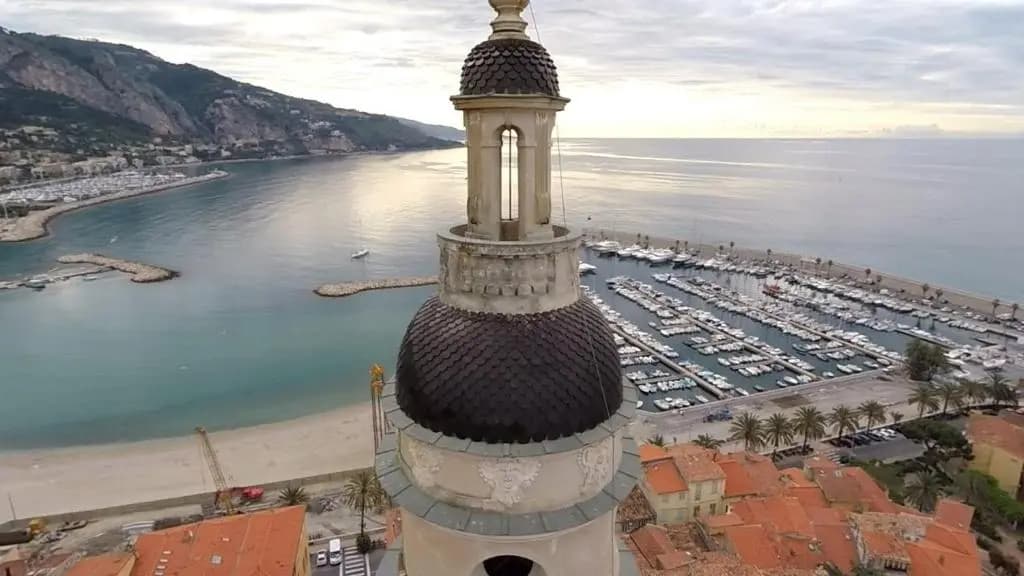Menton nella vecchia città con vista mare - Photo 2