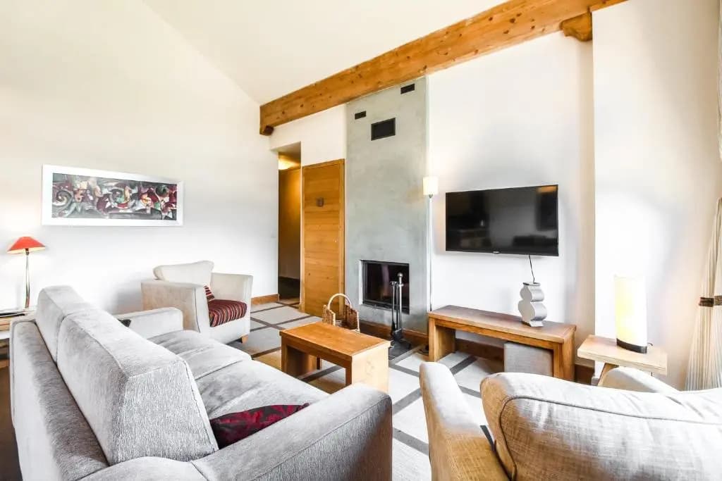 Private penthouse 2-bed Apartment, ski in and out in 5* Flaine Residence - Photo 5