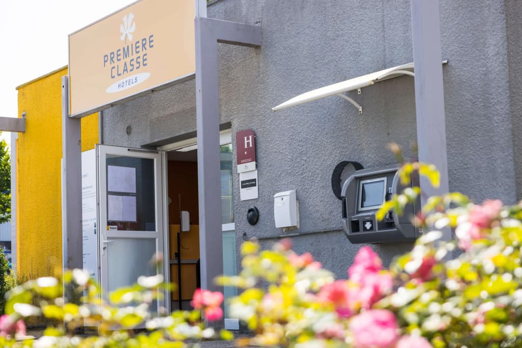 Hotel Premiere Classe Cherbourg - Tourlaville - Photo 1