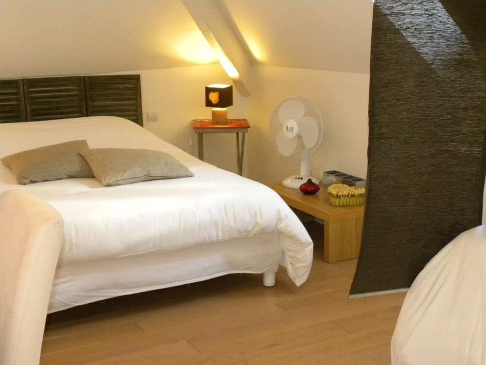 Hotel La Bastie D'Urfe - Photo 5