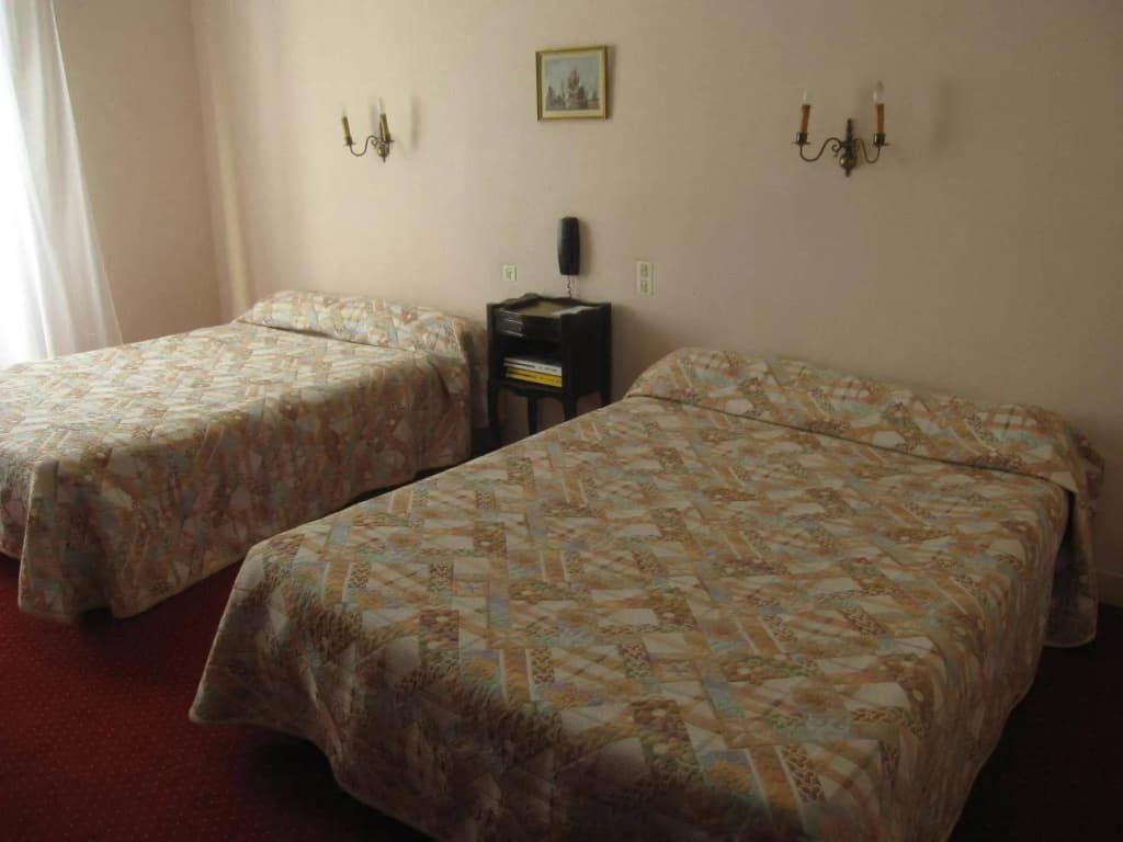 Hôtel des Trois Marchands - Miniature 6