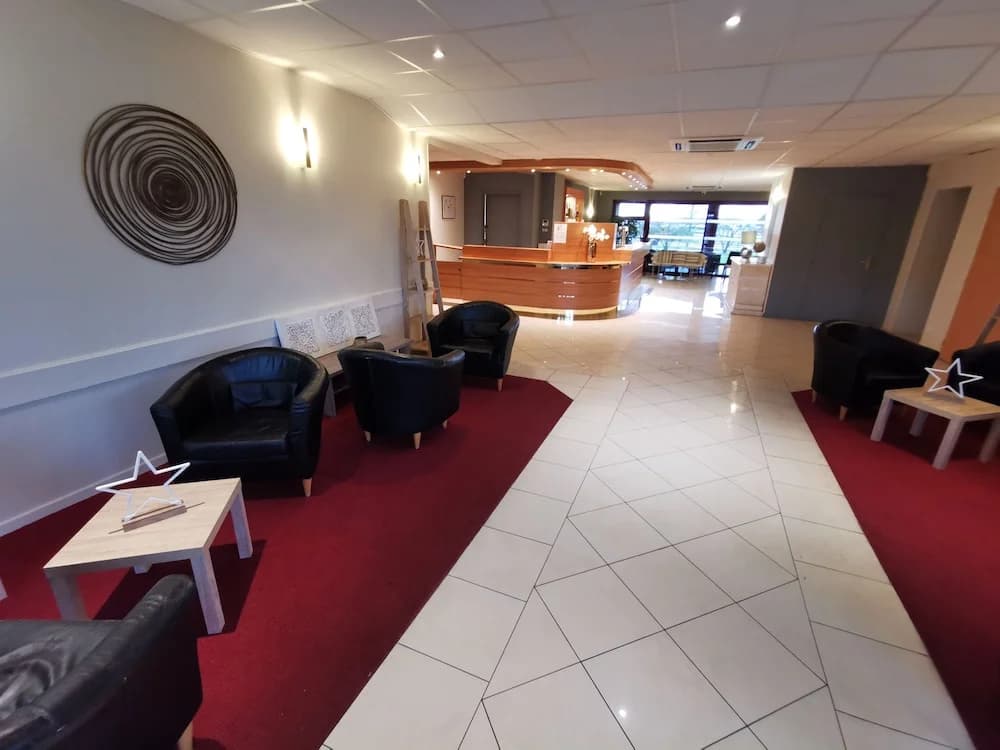 Ambotel La Tourmaline - Photo 2