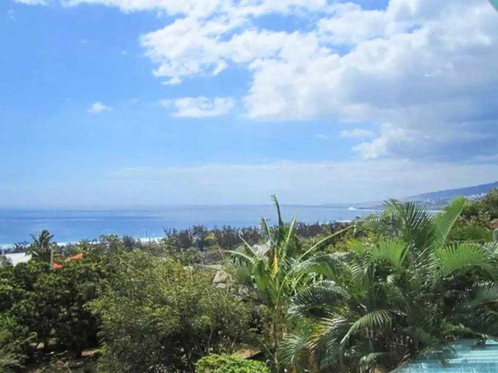 Studio a Saint Leu a 500 m de la plage avec vue sur la mer piscine partagee et jardin clos - Photo 2