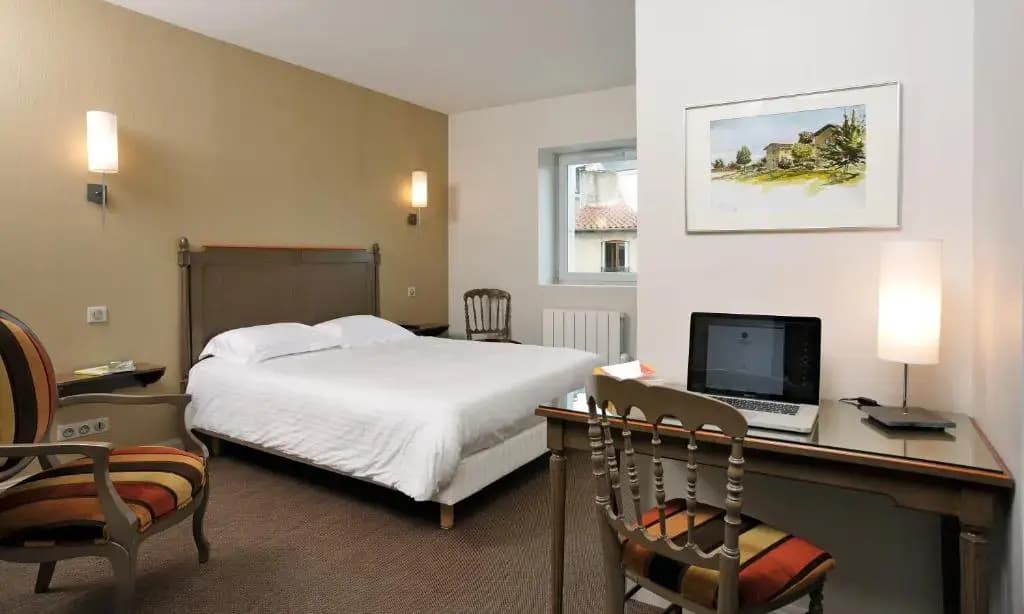 Hostellerie du Forez - Photo 5