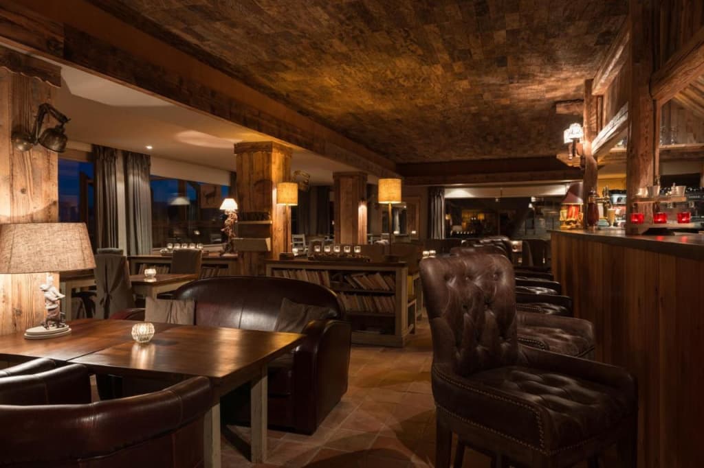 Hôtel Au Chamois d'Or by Les Etincelles - Photo 3