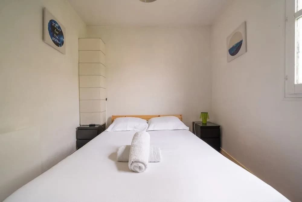 Alexandra Apartments - Photo 4