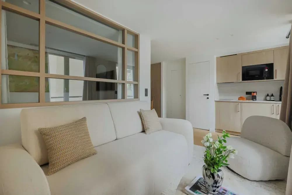 Magnificent Apartment -1br-4p- Canal Saint-martin - Miniature 8