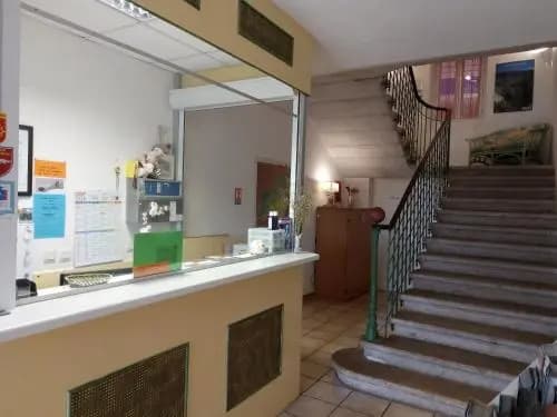 Hôtel du Rocher - Photo 2
