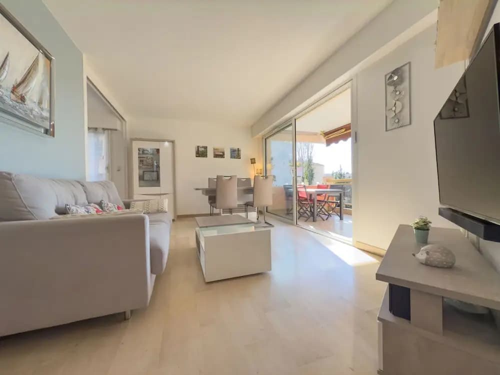Le Cozy in Cannes With 2 Bedrooms - Photo 1