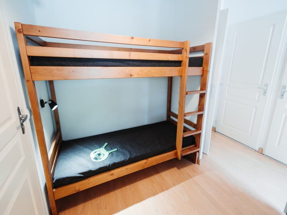 Cozy 2-bedroom Apartment for 4 People - Photo 3