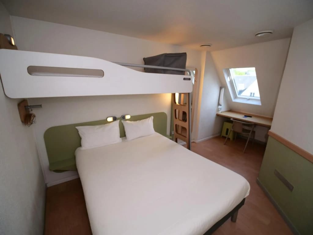 ibis budget Blois Centre - Photo 2