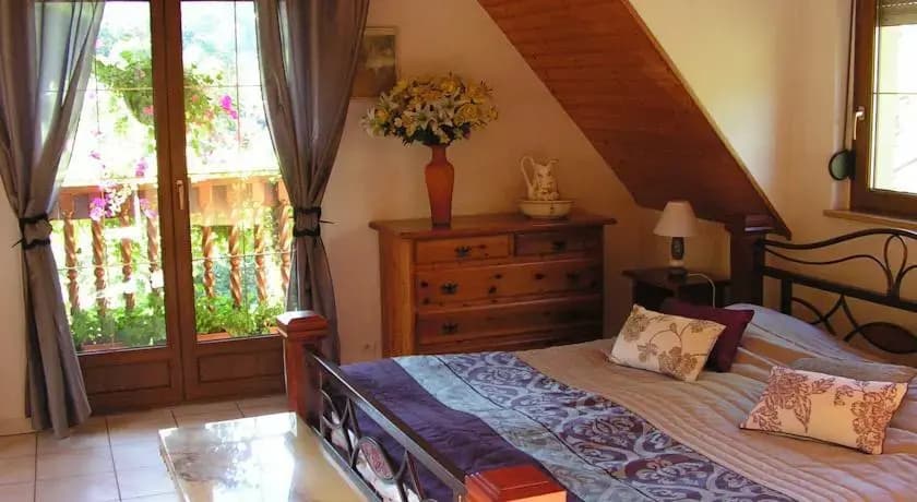 Maison en Lisière de Forêt - Photo 3