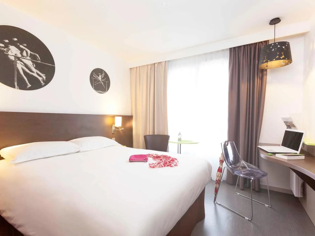 ibis Styles Beaune Centre - Photo 3