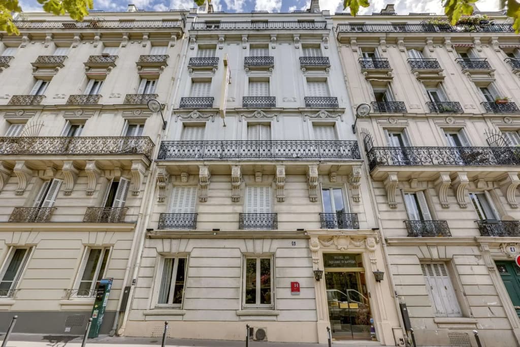 Hôtel du Square d'Anvers - Photo 1