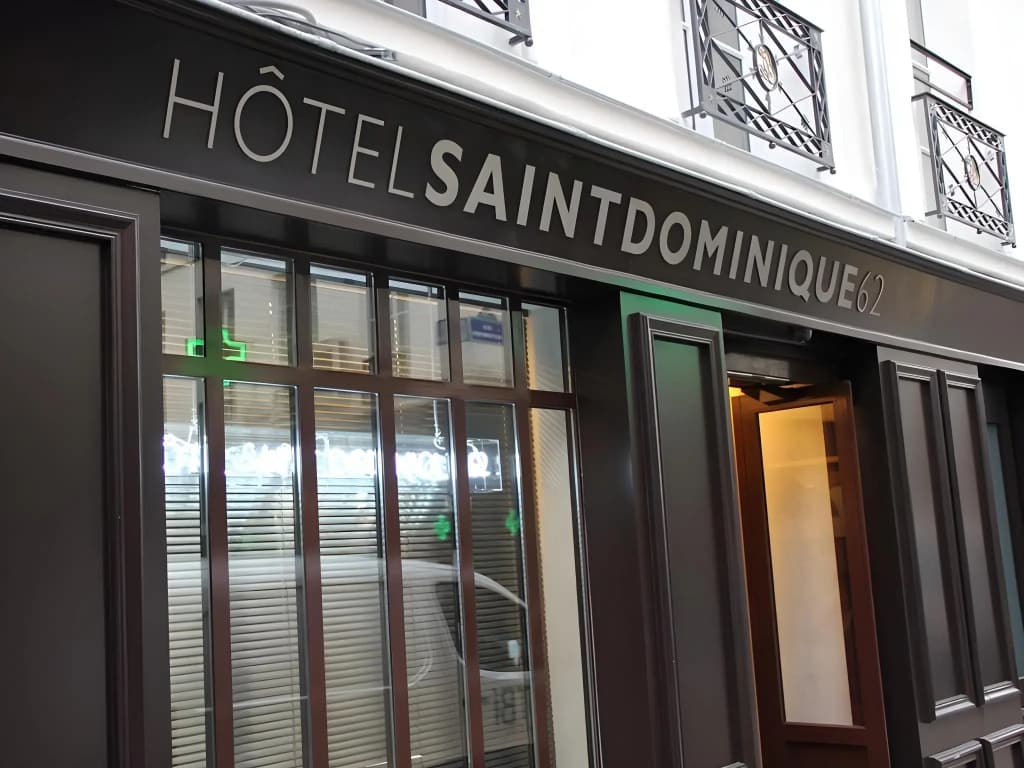 Hotel Saint Dominique - Photo 1