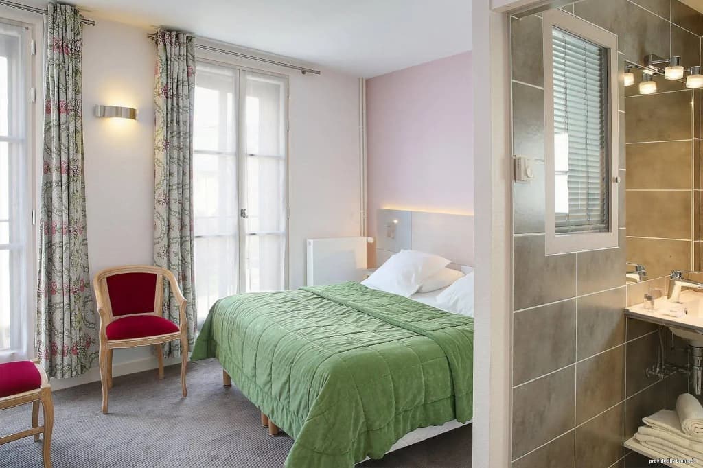 Hotel Le Dauphin - Photo 4
